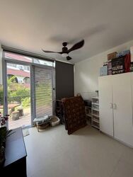 Chestnut Gardens (D23), Terrace #569351041